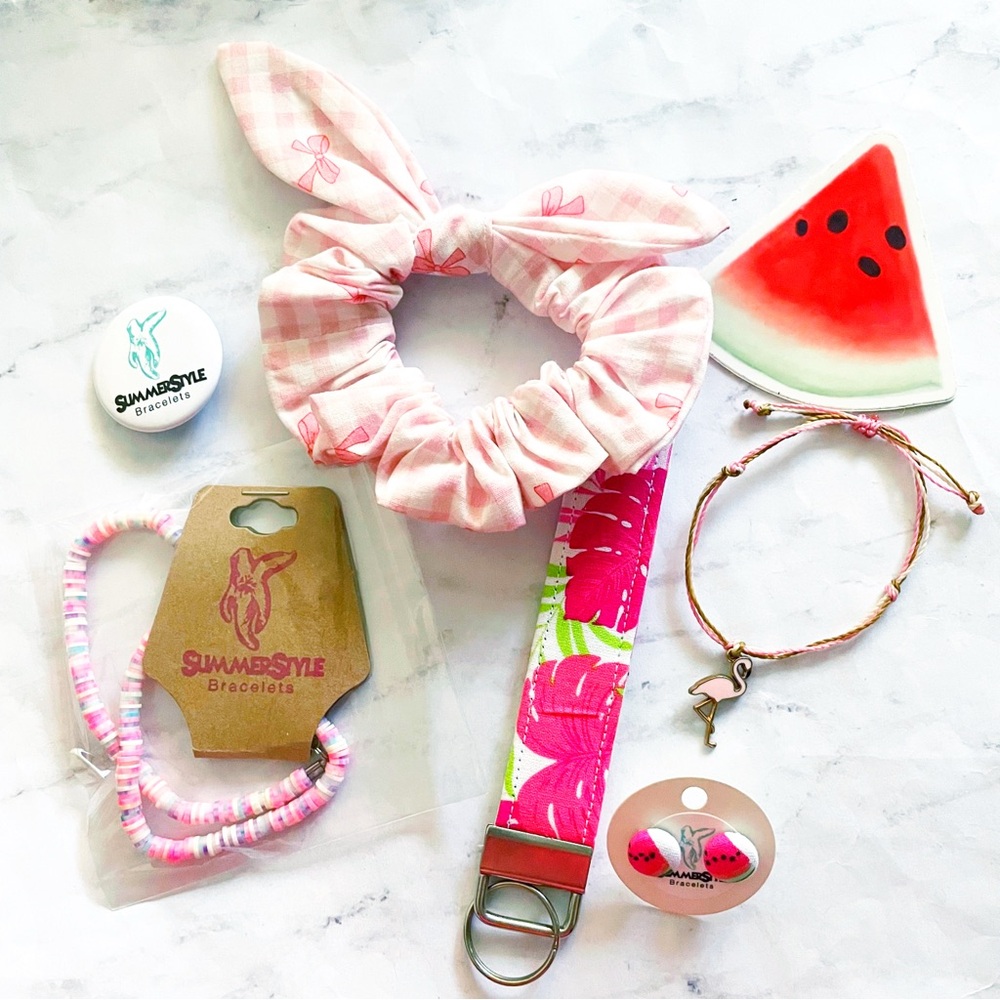 Jewelry & Accessories Mystery Boxes by SummerStyle Bracelets - Picture 3 of 5